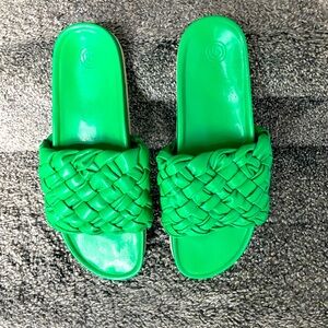 Urban Outfitters green slides, size 10